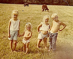 Theresa,_Dianna,_Linda_Faye,_and_Jackie[1]