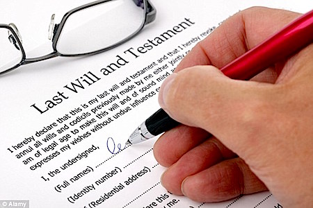 255552B000000578-2939685-image-a-94_1423066408161