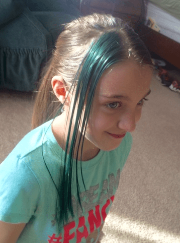 CHloe blue hair