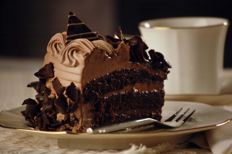 it__s_a_piece_of_cake_by_stilladdictedtoyou