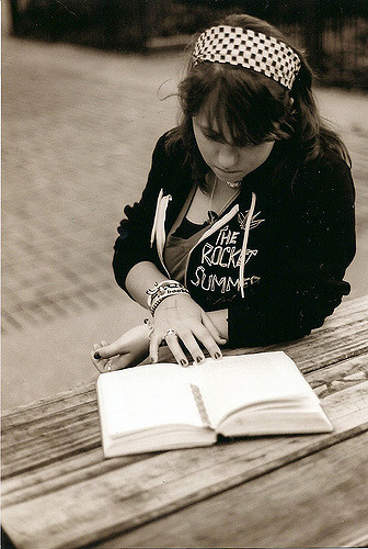 3389004318_2e8d3200fb_z